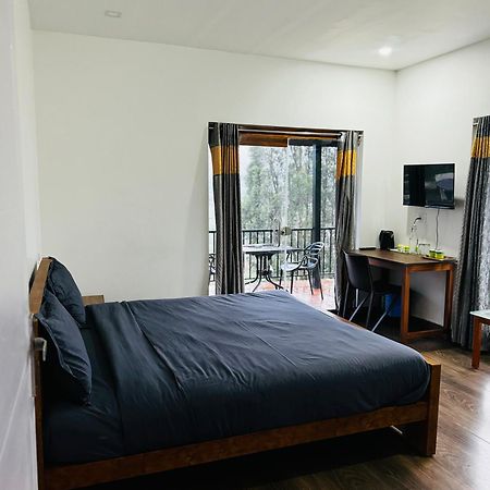 우티 The Wooden Springs B&B 외부 사진